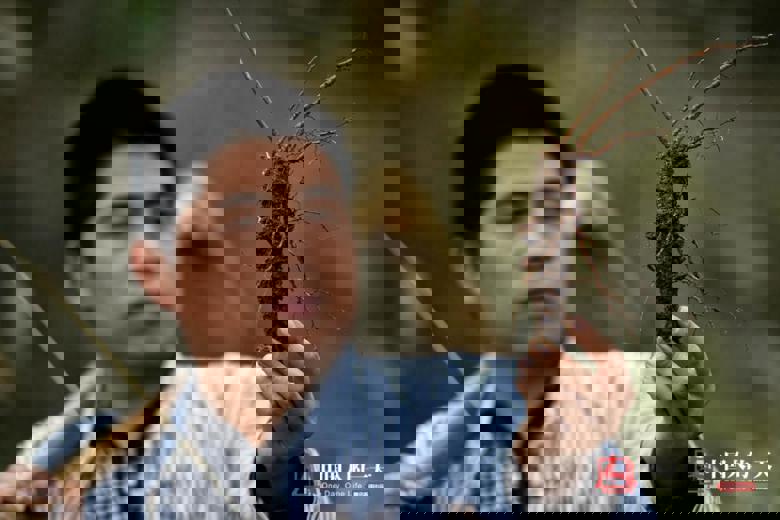 残疾夫妇放弃贫困户“宝贵”名额 养3种动物带村民脱贫
