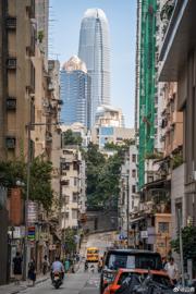 近两吨的回旋踢