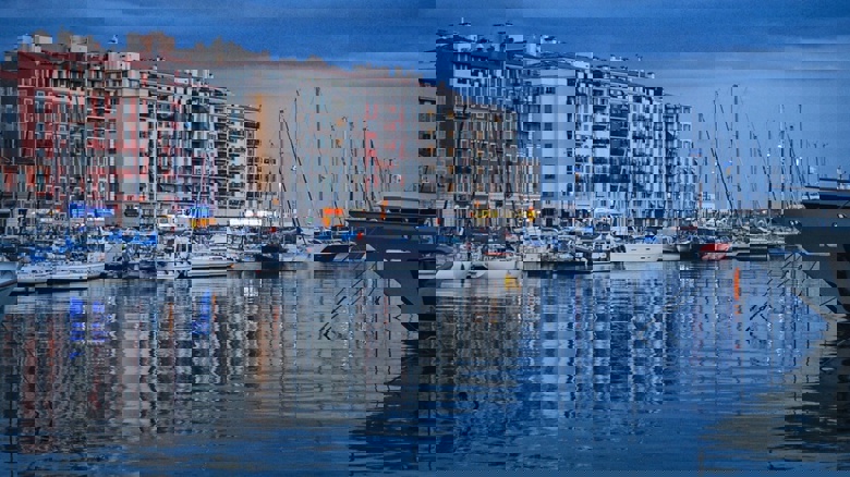蔚蓝海岸
