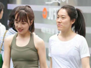 萌妹子：紧身裤不仅仅是紧身，更展现出女人完美曲线，让傲人身姿秀出来！