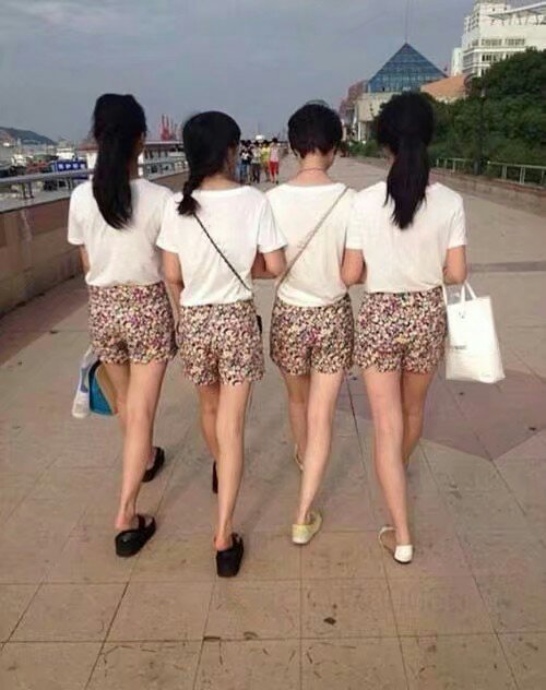 冰箱姐段子：看不惯媳妇这样的动作，上去就是一脚