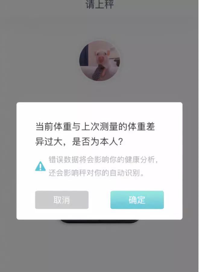 新闻哥吐槽：\u8001\u8d56\u88c5\u75c5\u6655\u5012\uff0c\u6cd5\u5b98\u8bb2\u7b11\u8bdd\u5c06\u5176\u9017\u9192\uff0c\u795e\u64cd\u4f5c\uff01