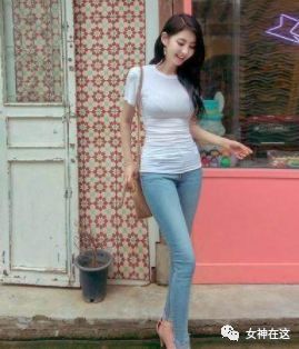 \u5149\u5f69\u8000\u4eba\u7684\u725b\u4ed4\u88e4\u5973\u5b69\uff0c\u7a7f\u51fa\u5e72\u7ec3\u6c14\u8d28\uff0c\u5728\u7ec6\u8282\u4e2d\u5f70\u663e\u7f8e\uff01