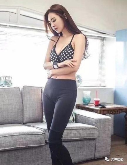 \u6253\u5e95\u88e4\u5973\u4eba\uff1a\u65f6\u5c1a\u53c8\u4e0d\u5931\u7aef\u5e84\u5927\u6c14\uff0c\u5c3d\u663e\u73b2\u73d1\u8eab\u6750\u66f2\u7ebf\uff01