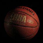 收视率下降 22%，鼓励进攻场面的 NBA 为什么没人爱看了？