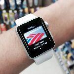 - 能用 Apple Pay 付款吗？
- 什么派？你扫这个就行