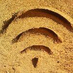 尽量不要用免费 Wi-Fi 进网银和支付宝，不安全